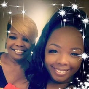 Meet your Posher, Debra